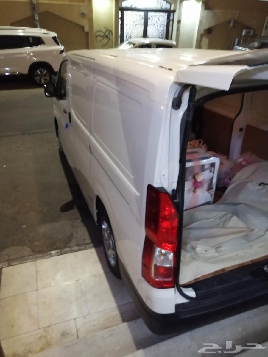 Delivery bus transporting goods to all areas of the Kingdom64378789188226113