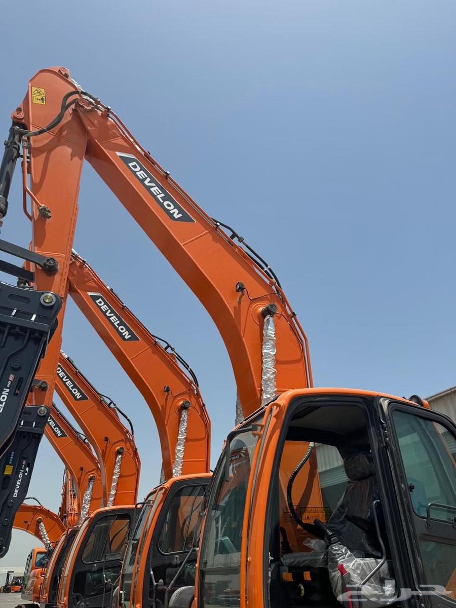 Heavy equipment mechanic for all types of bulldozers, excavators, and dozers64382596827778113