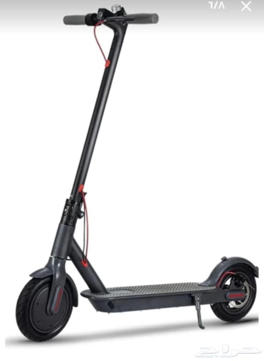 A scooter still new64165698232195110