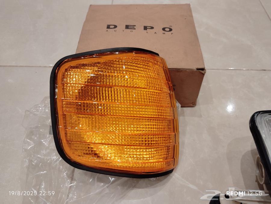 ركن مرسيدس W126 يمين جديد تايوان64396491576449112