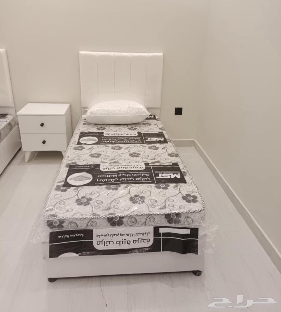 single bedframe and mattress available good quality bed64199907523586111