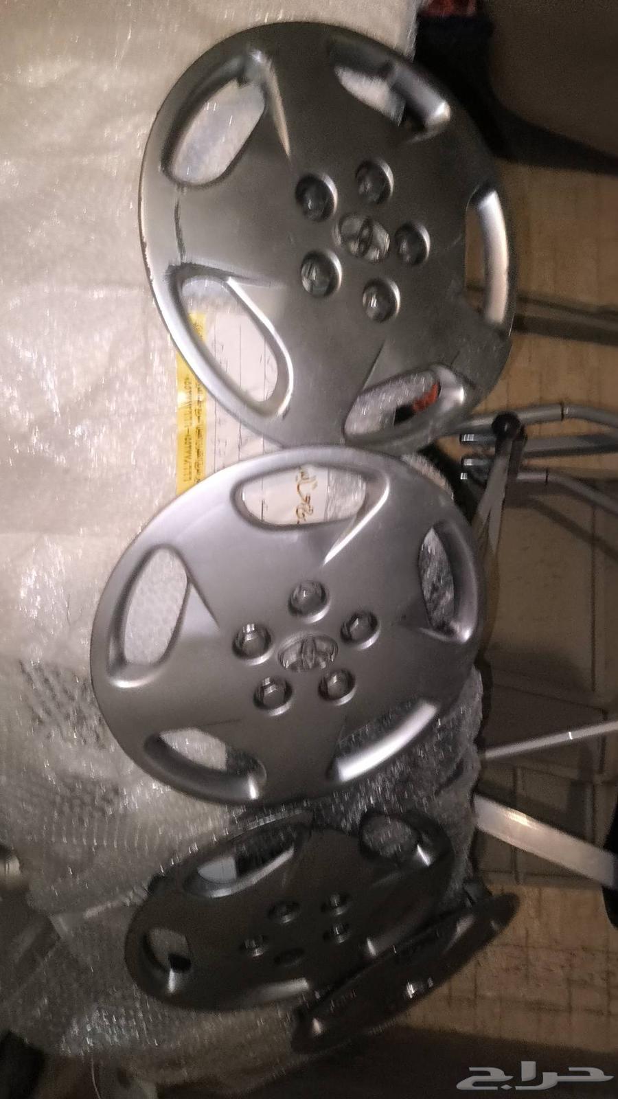 بشوف كم تجيب م اعرف موديل كم ولا الفئه64375288971906112