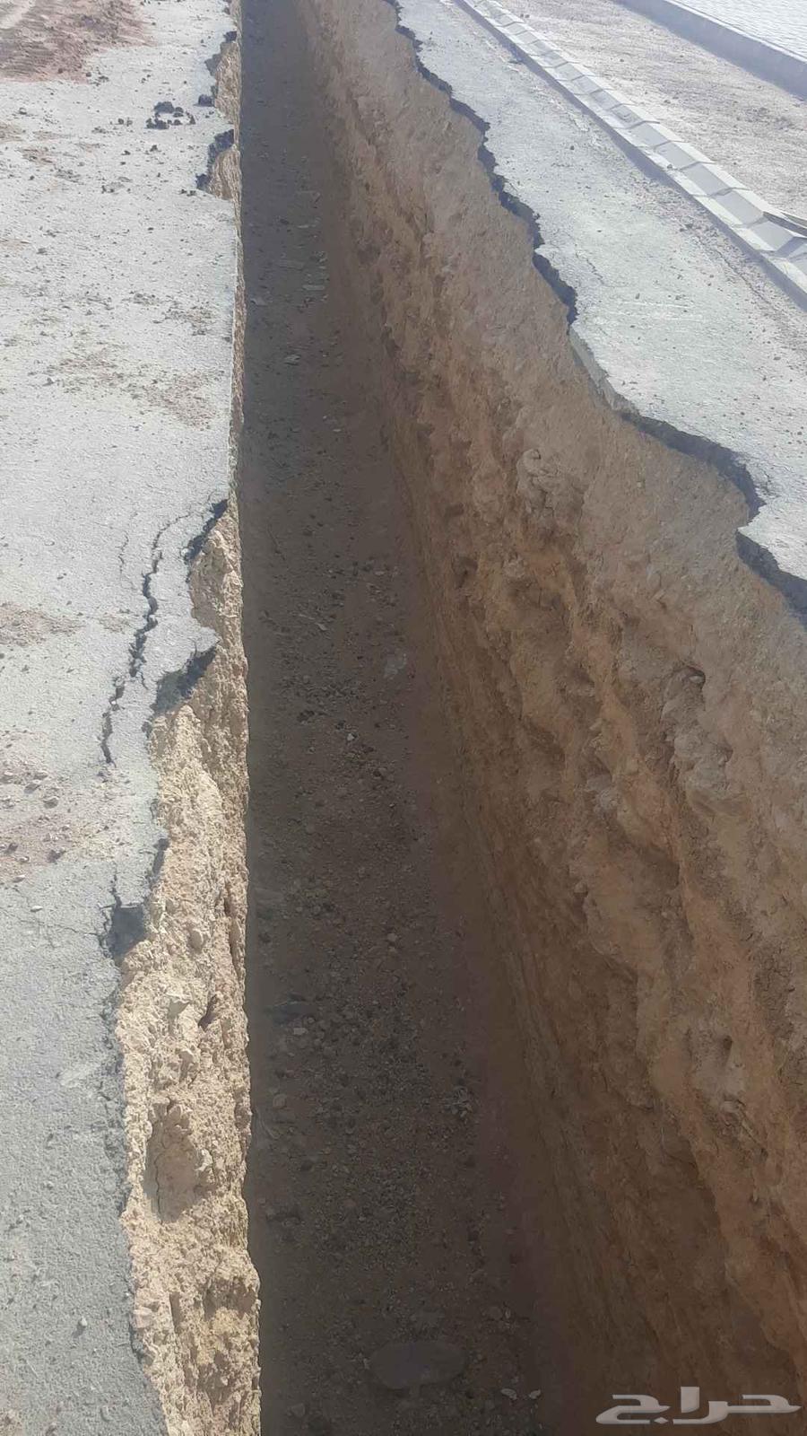 سائق بوكلين64387718153473112