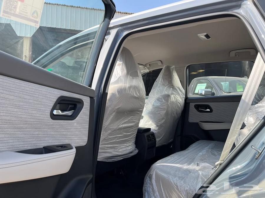 Nissan Extreem 5 Seats 4x2 Standard 202564387103728513113