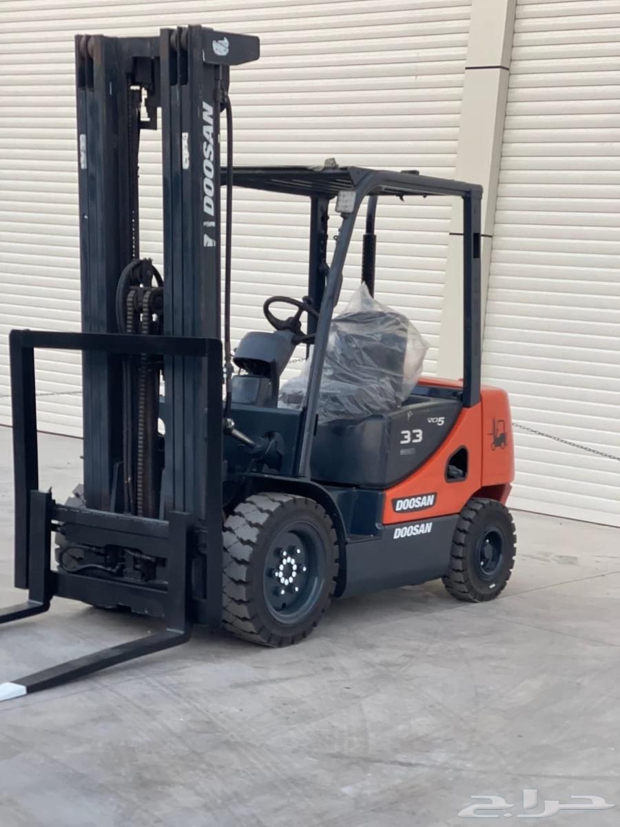 تأجير رافعة شوكية كلارك فوركلفت كل الاحجام64395573375235113