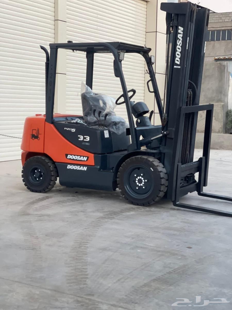 تأجير رافعة شوكية كلارك فوركلفت كل الاحجام64395573375235112