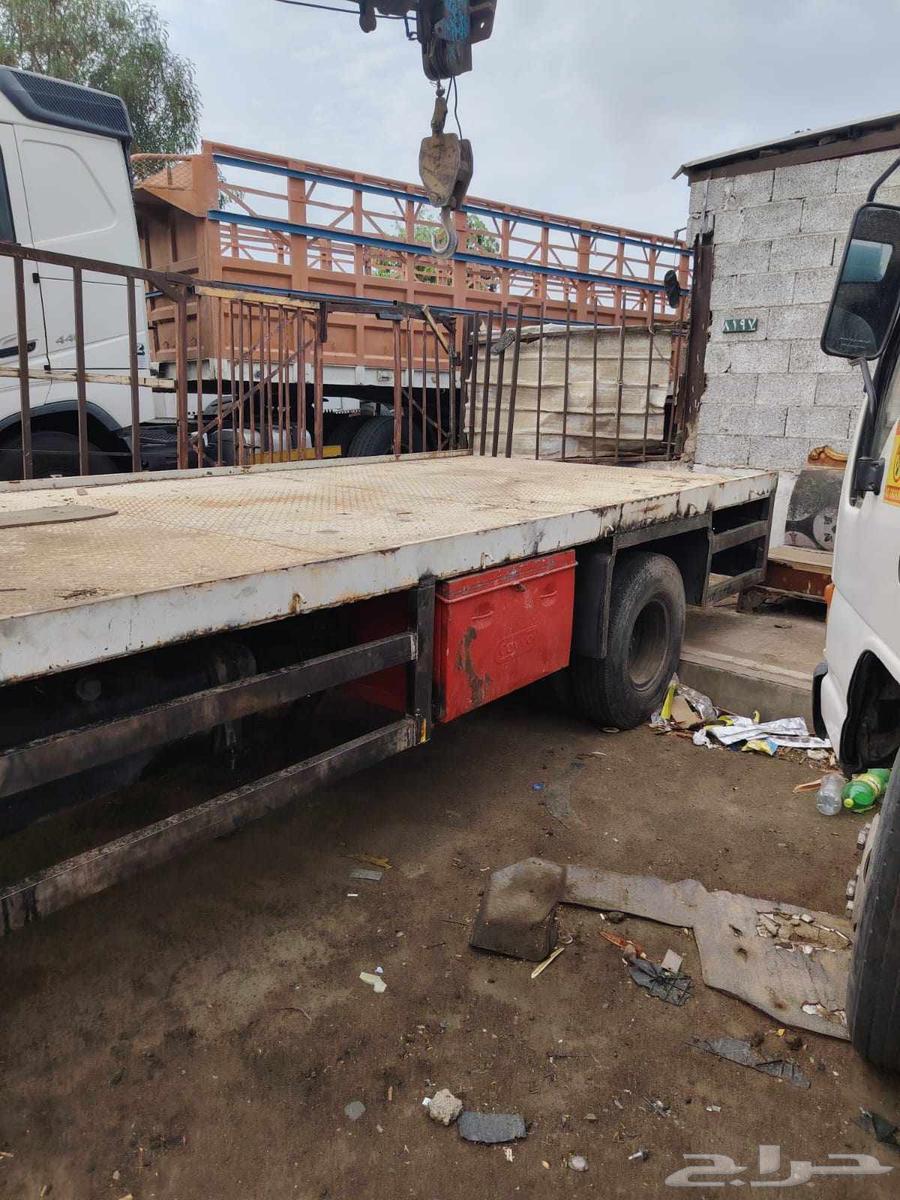 Tadano 2900 boom truck crane with one fixed and three movable extensions64387313058818112