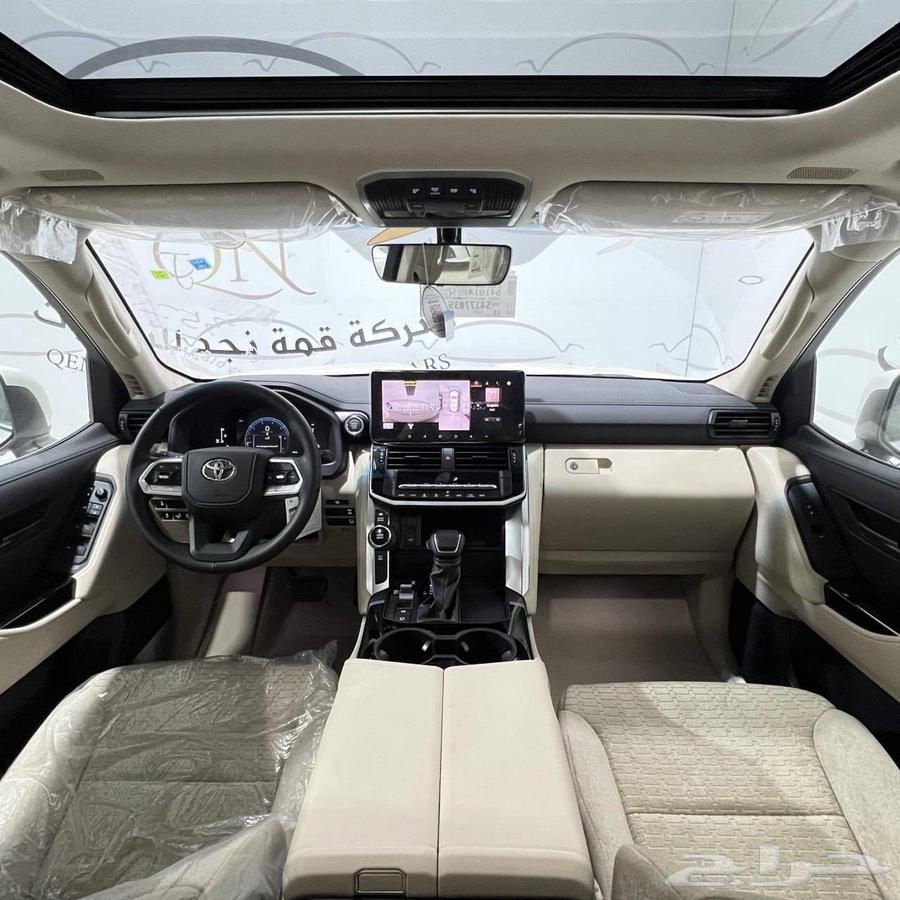 تويوتا لاندكروزر GXR L2 بنزين موديل 2025 كاش او اقساط64387981849474113