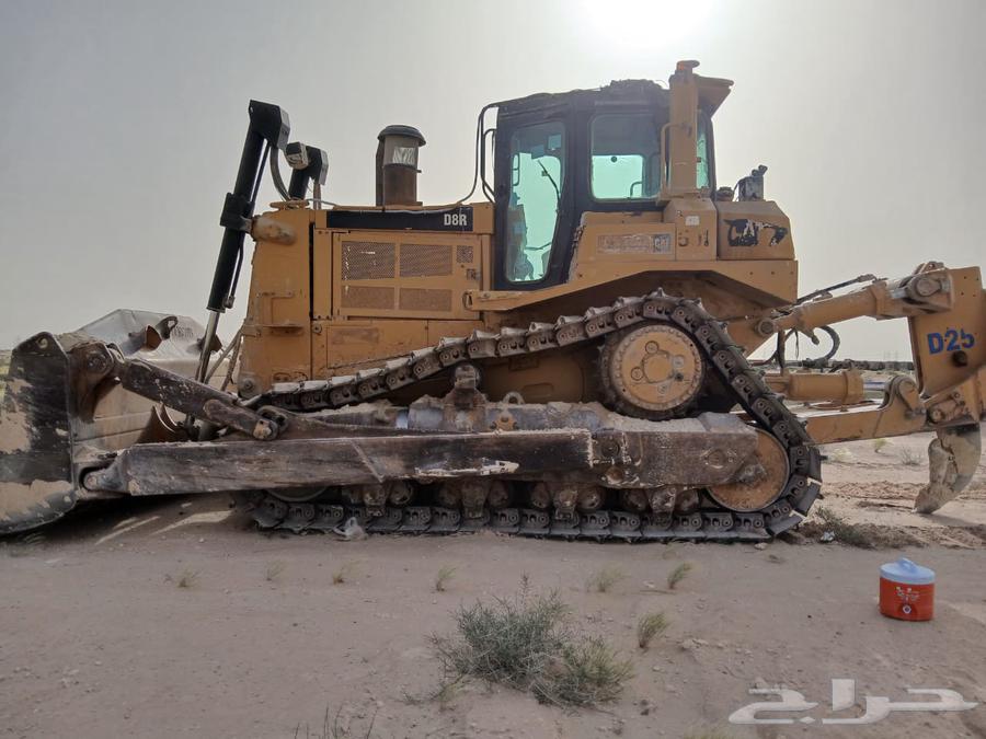 Bulldozer driver available in Tabuk, heavy equipment profession for taw664394427332483110
