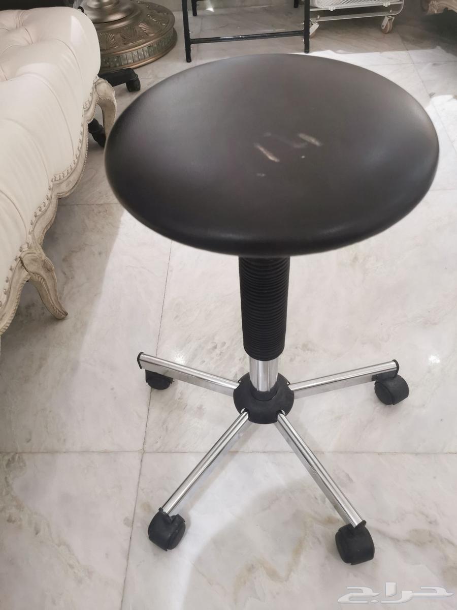 كرسي إيطالي للموظف64200104760963110
