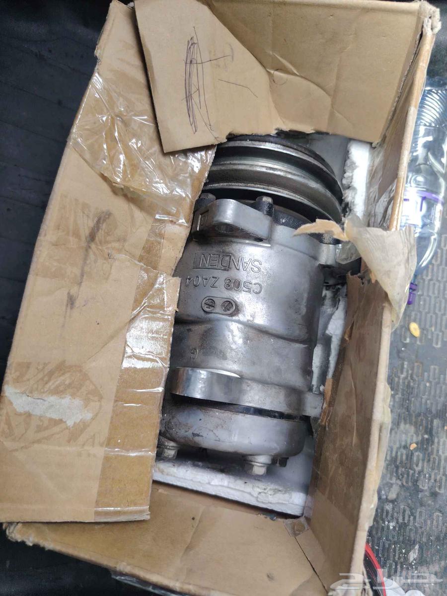 Dina Mistubishi New Compressor Less Than One Month of Use64388162564483110