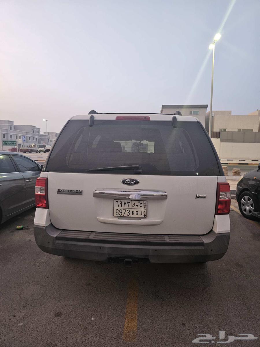 سياره اكسبديشن 2013للبيع64386459152002114