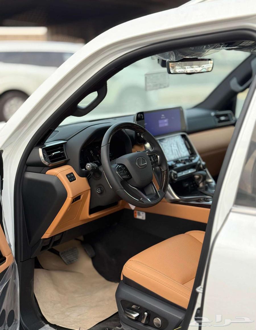 Lexus LX 600 BB Class 202564387159480834113