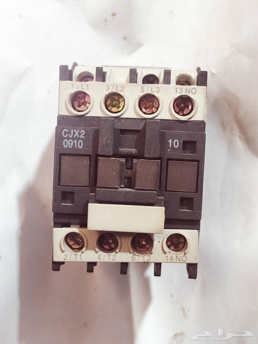 قواطع كهربائيه64347191100546113
