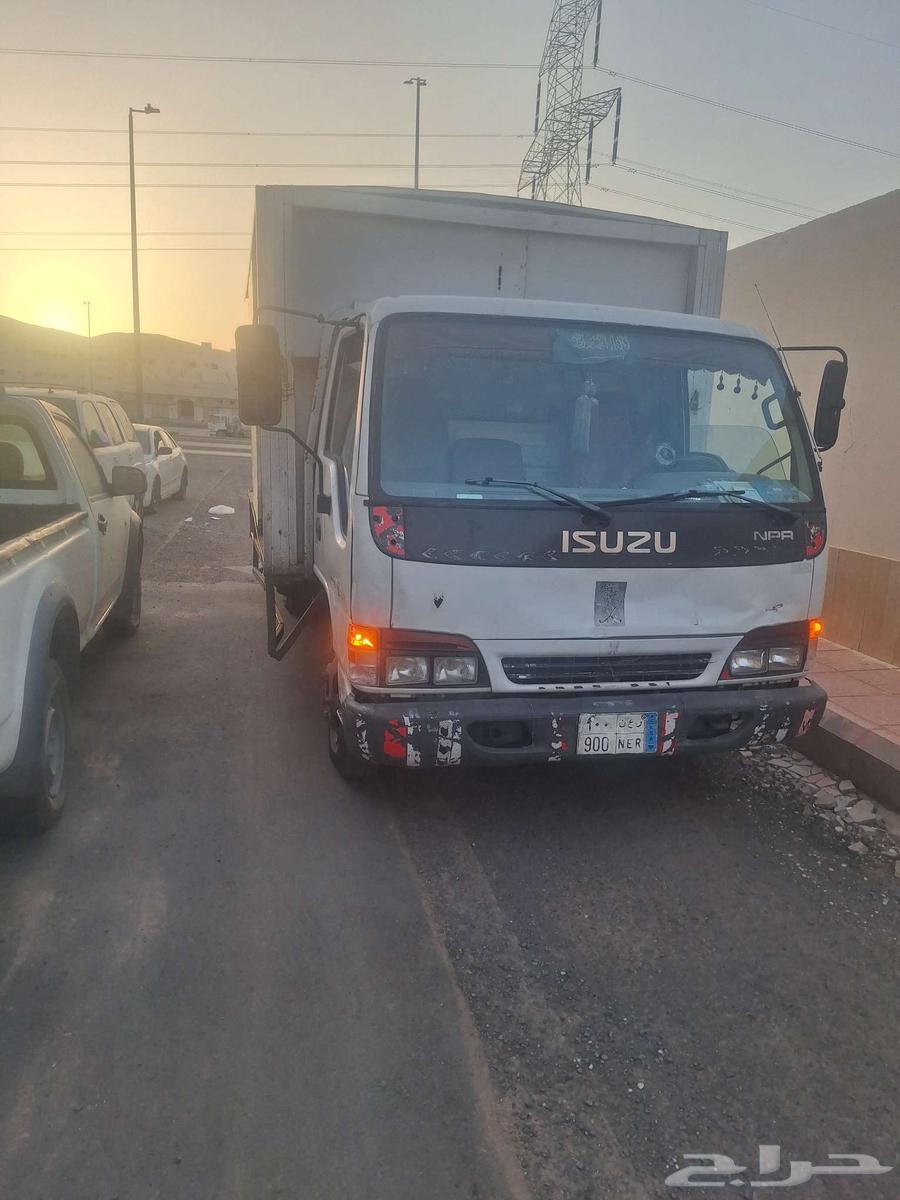 دينة اسيزو موديل 2002 للبدل بهايس ديزل بضائع64387243605507110