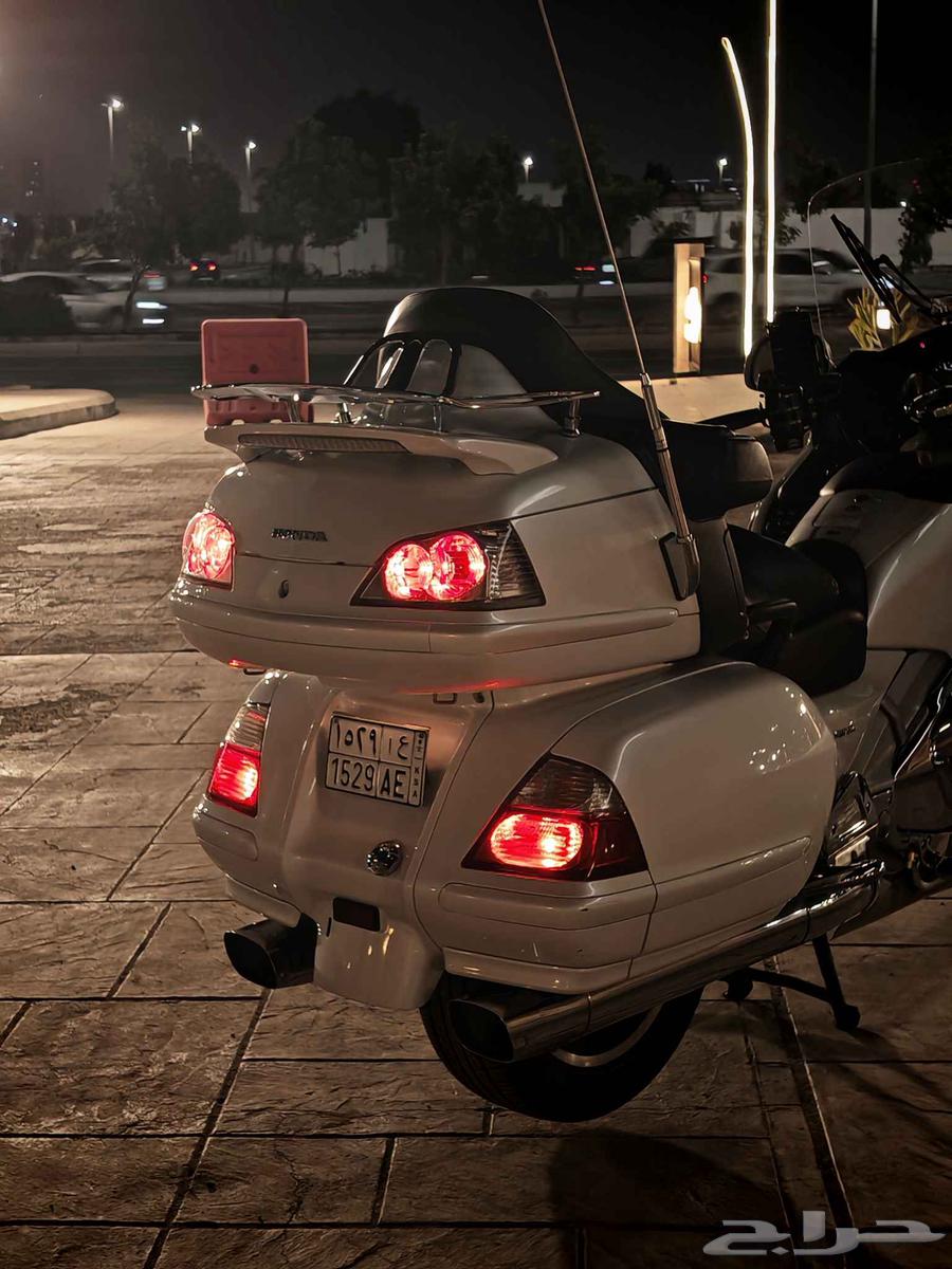 هوندا جولد وينق 201064388495661314113