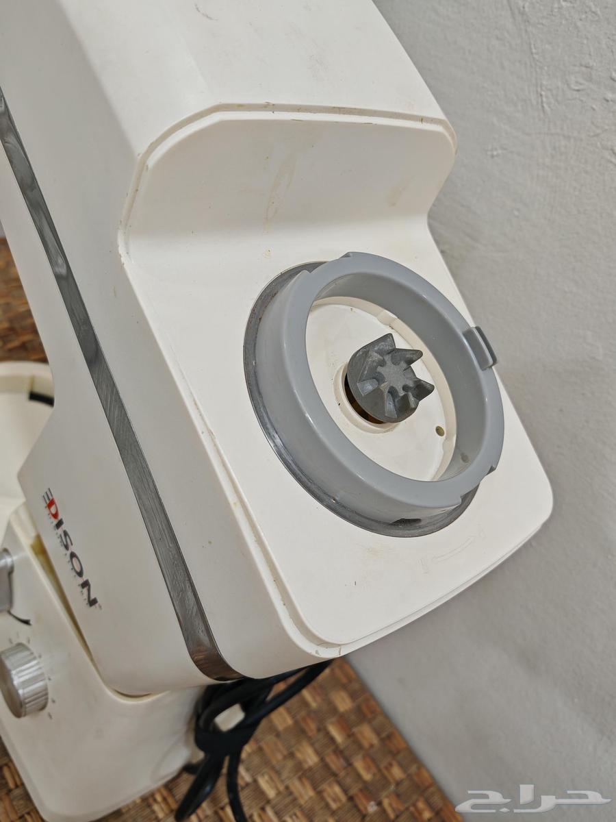 عجانة ايديسون 3 في 164203252338306112