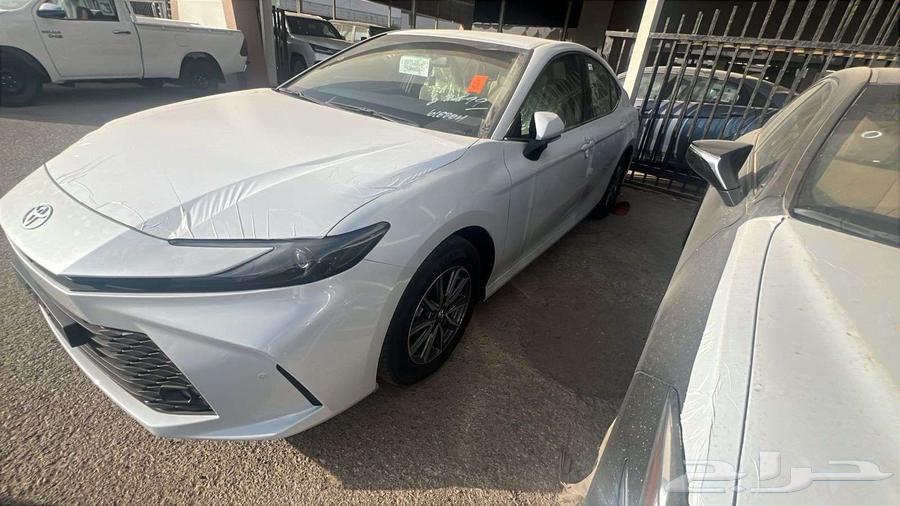 تويوتا كامري E بنزين موديل 2025 كاش واقساط64387021041794111