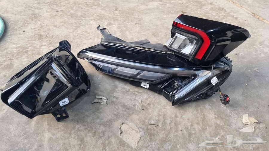 شمعات ولدات واسطبات فورد تورس 2023 اصلي وكاله64387871308931111