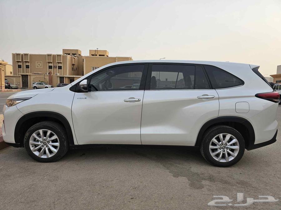 تويوتا اينوفا 202464391577639169113