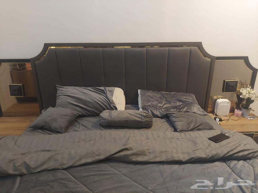 غرفه نوم في حاله ممتازة جدا استعمال قليل جداا64175680439299114