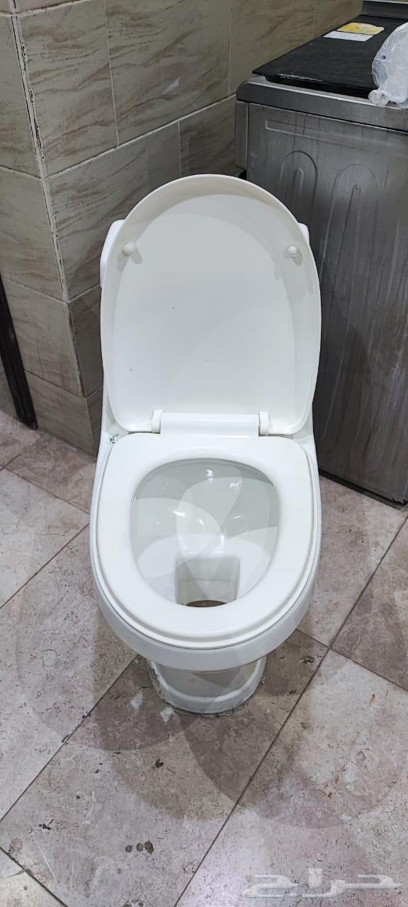 كرسي افرنجي للبيع مستخدم64196446286082110