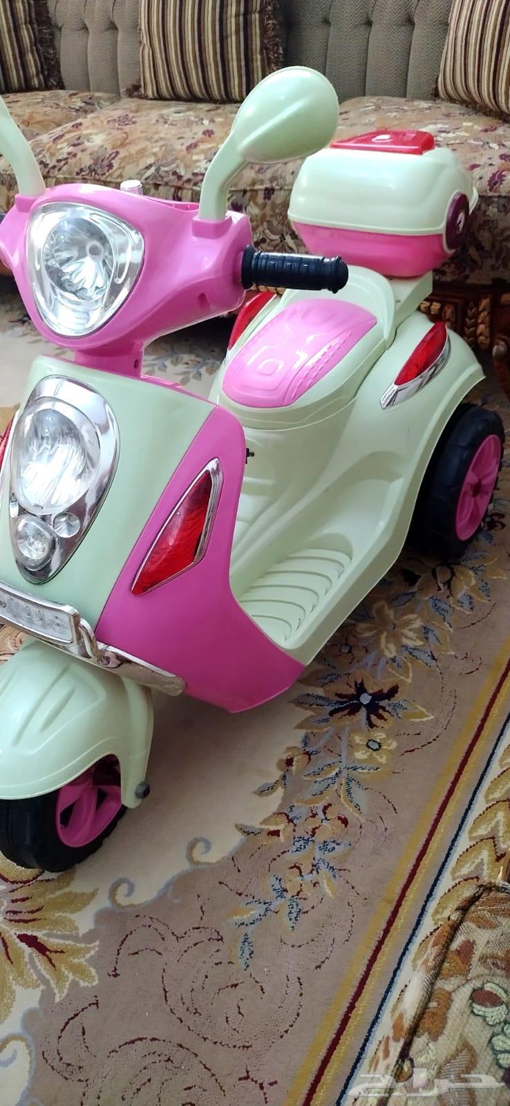 ألعاب أطفال بحالة جيدة جدا64195784285059110