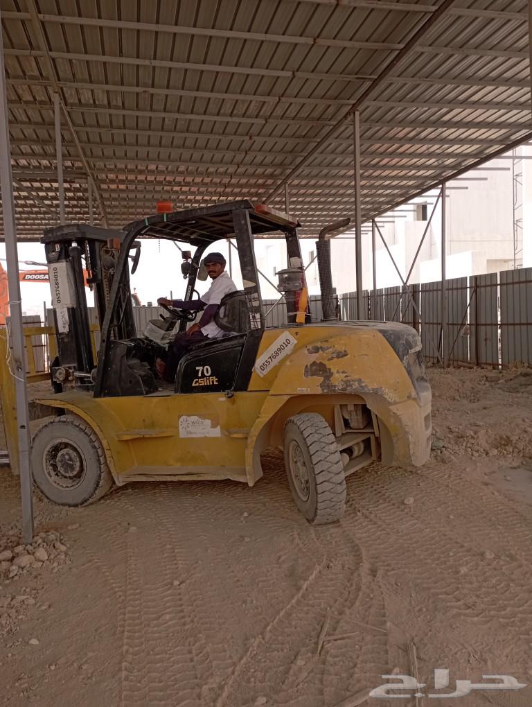 رافعه كهربائيه للايجار رافعه شوكية للايجار رافعه نقصه للايجا64395769484931110