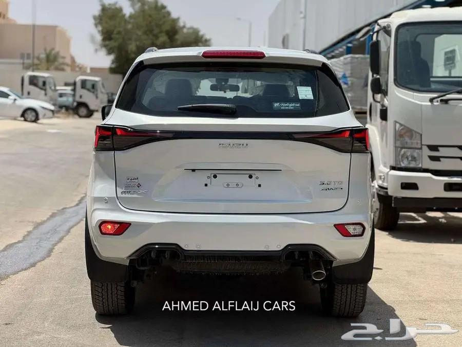 ايسوزو MUX (2024- 2025 ) فل كامل دبل ديف لوك بسعر مميز63618056692738114