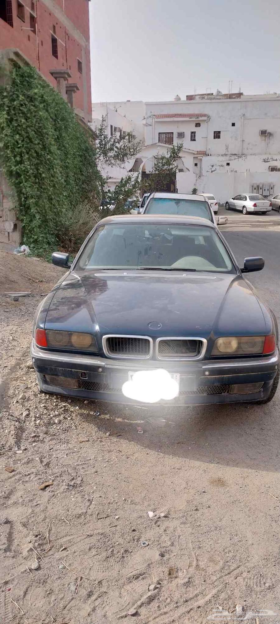 BMW موديل 199564385369841538110
