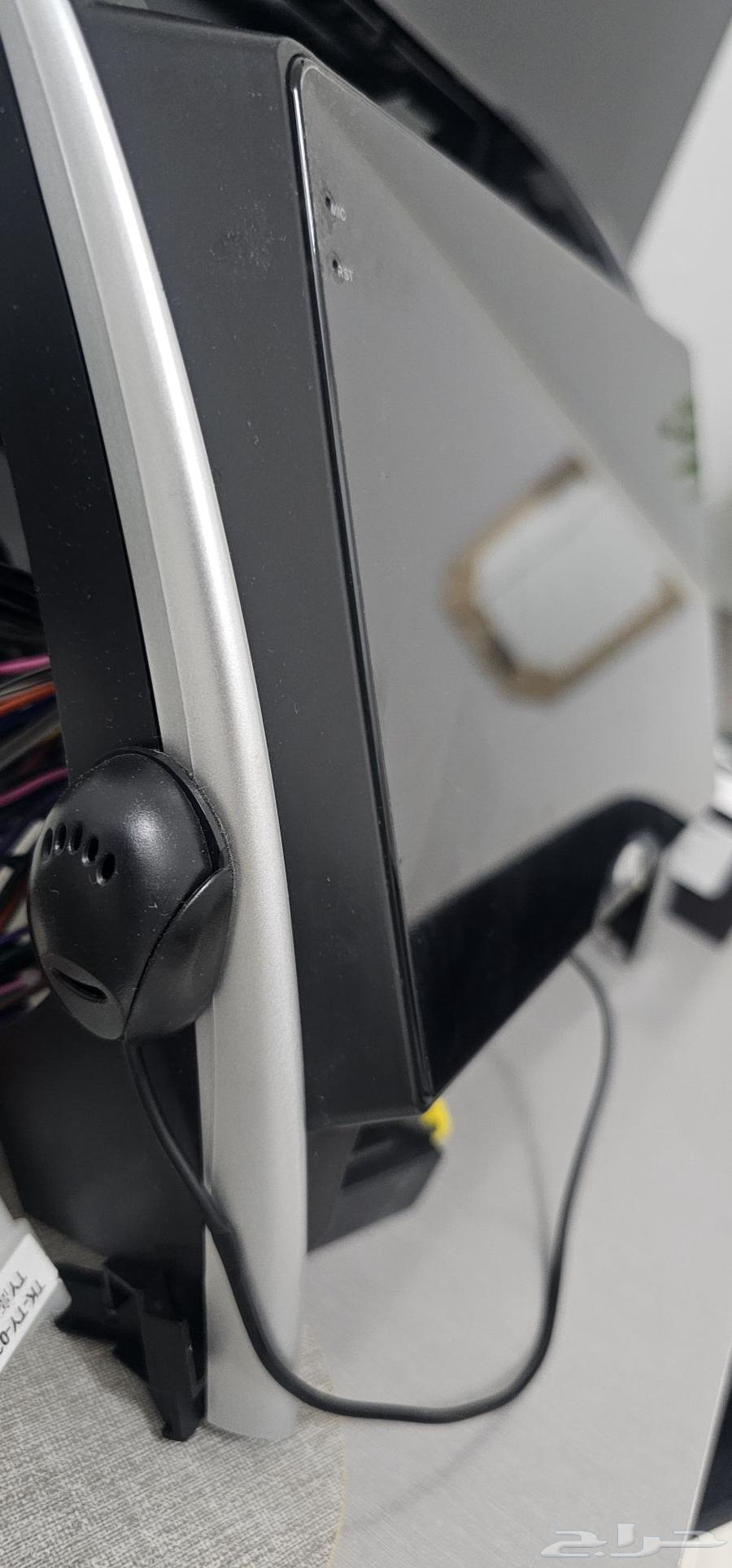 Rear Screen and Camera for Camry.64395268840193114