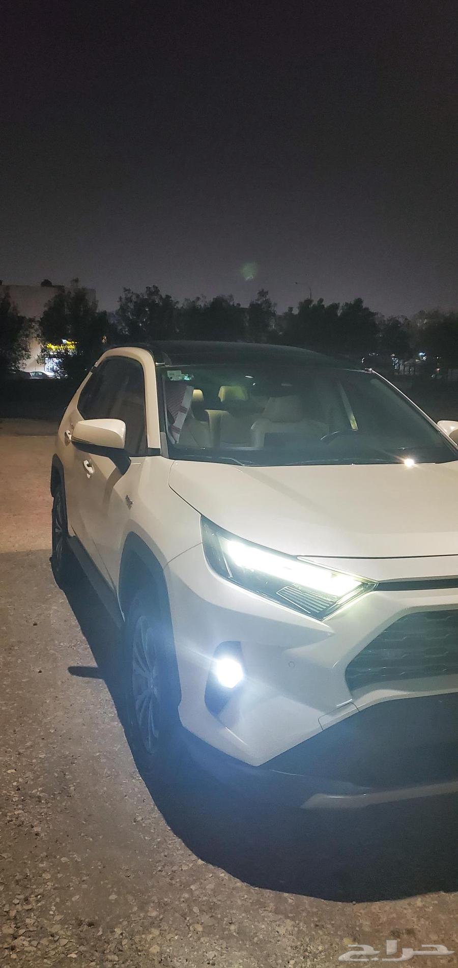 RAV4 Hybrid Full Luxury Class LTD Model 202264393210958979111