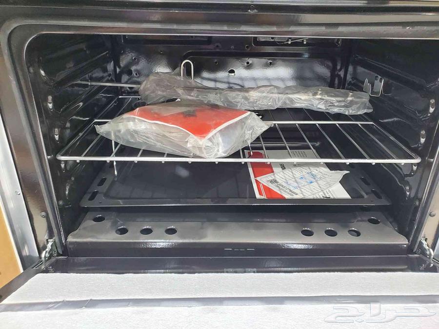 Arendas Egyptian Oven 80 in 55 Light Iron Grill System63855552807427111