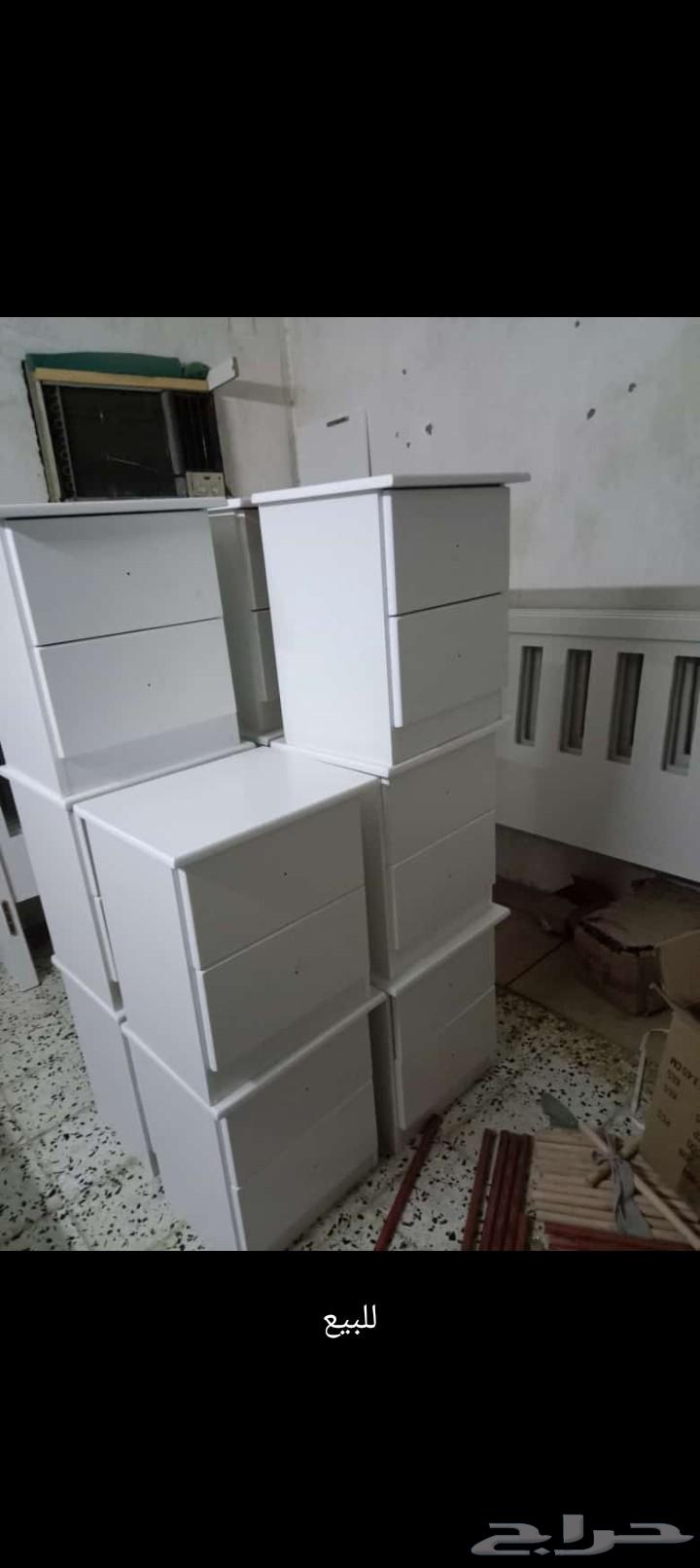 Wardrobes and beds with new styles at workshop prices63613902199939114