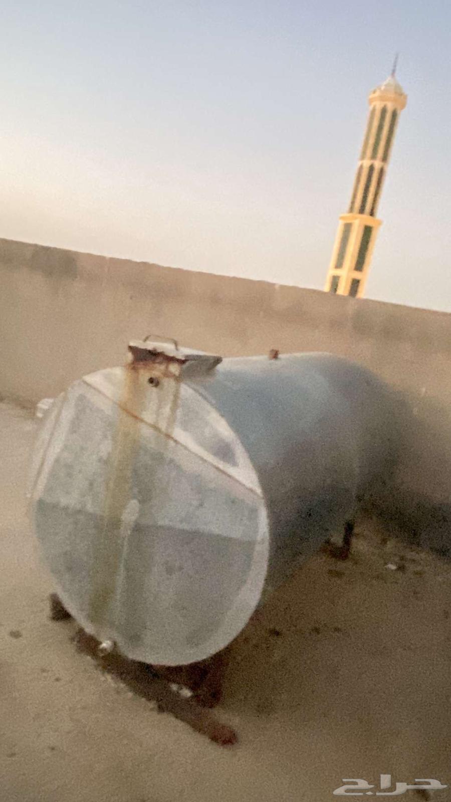 للبيع تنك اضن 15 درام ولا10درام64406597840257111