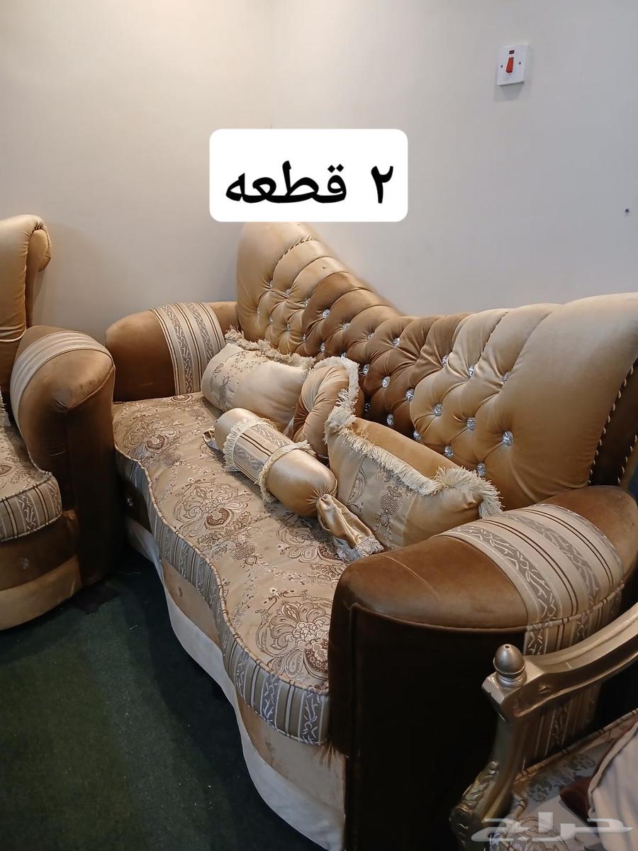 Complete sofa set with curtains and table, very clean, no defects or damages64230304055042113
