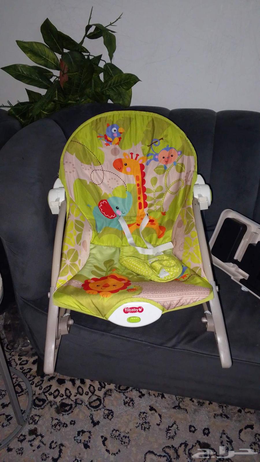 عفش بيت للبيع بحالة جيده اسعار مناسبه للي يشيلها كلها64403568796675111