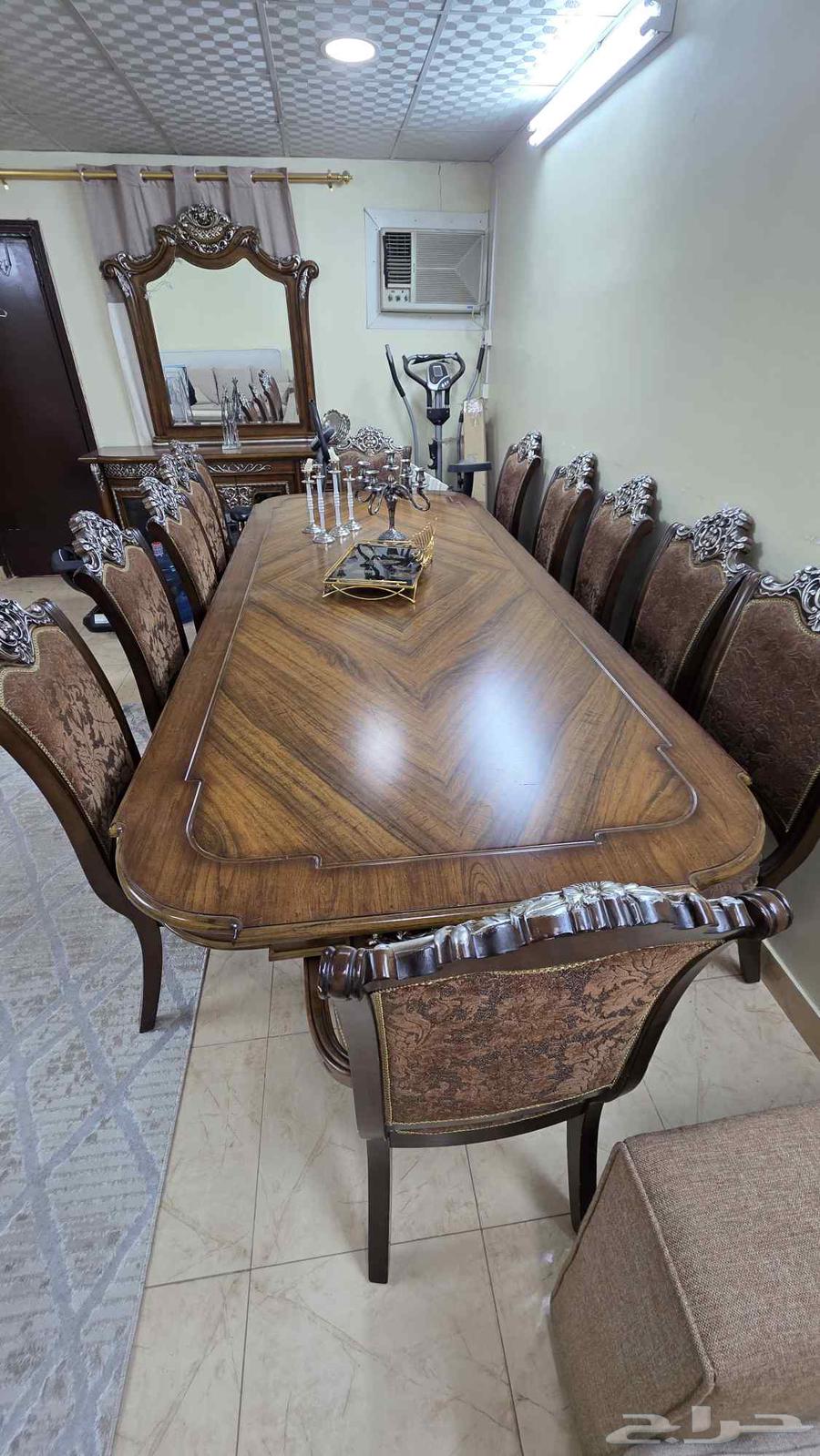 Dining table with 12 chairs, 3 m long and 1.2 m wide, excellent wood64222774122241111