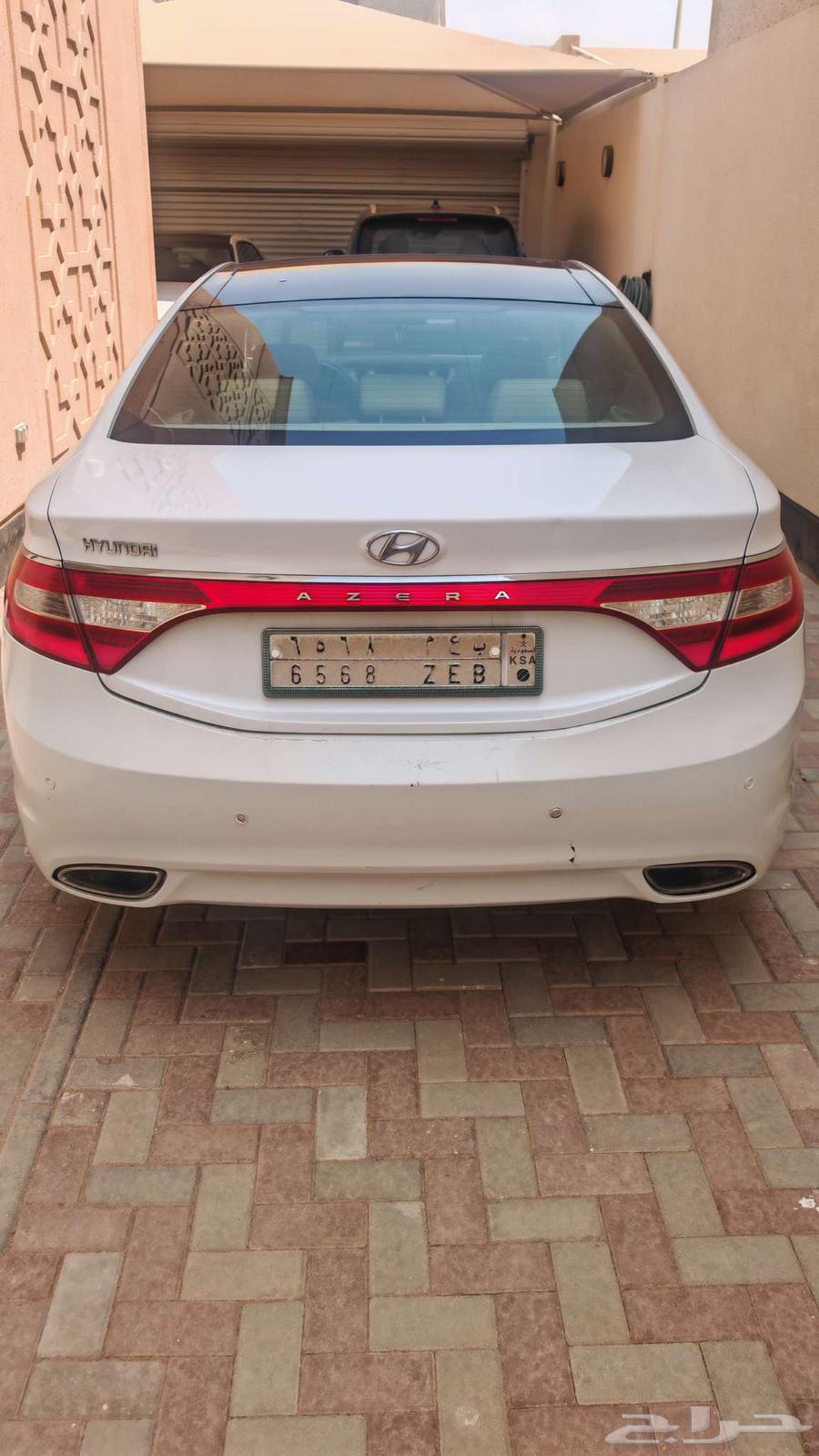 ازيرا 2012 ابيض تم البيع64401119276802113