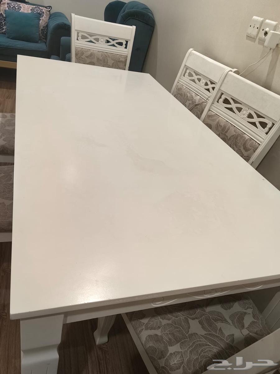 Used sofa and dining table64219641802115113