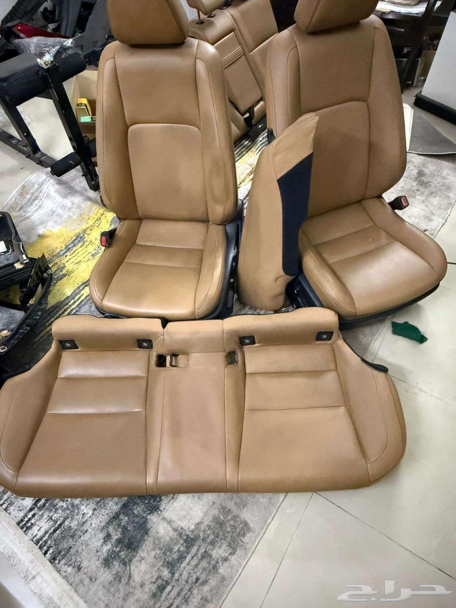 للبيع مراتب وديكور ابواب لكزسis201764397283986561111