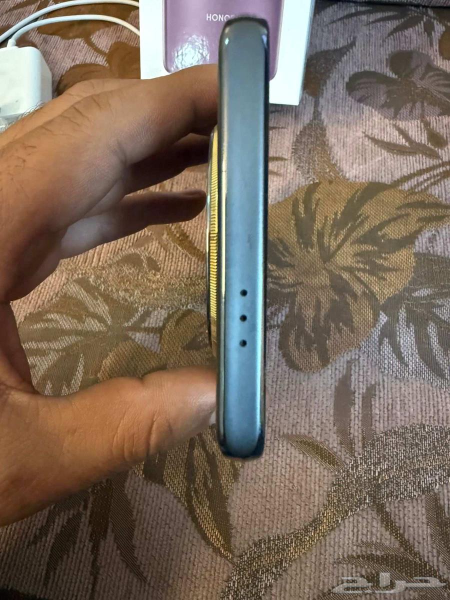 Honor x9c 5G phone, price 1000 SAR, phone in new condition with usage64227178561667114