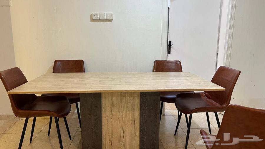 طاوله طعام 6 كراسي (من شركه المطلق)للبيع64222543588225112