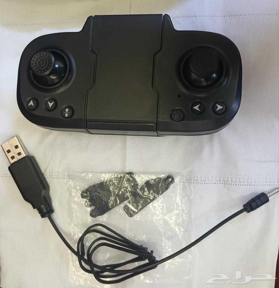 Drone for sale with a malfunction in one of the wings64229479564418114