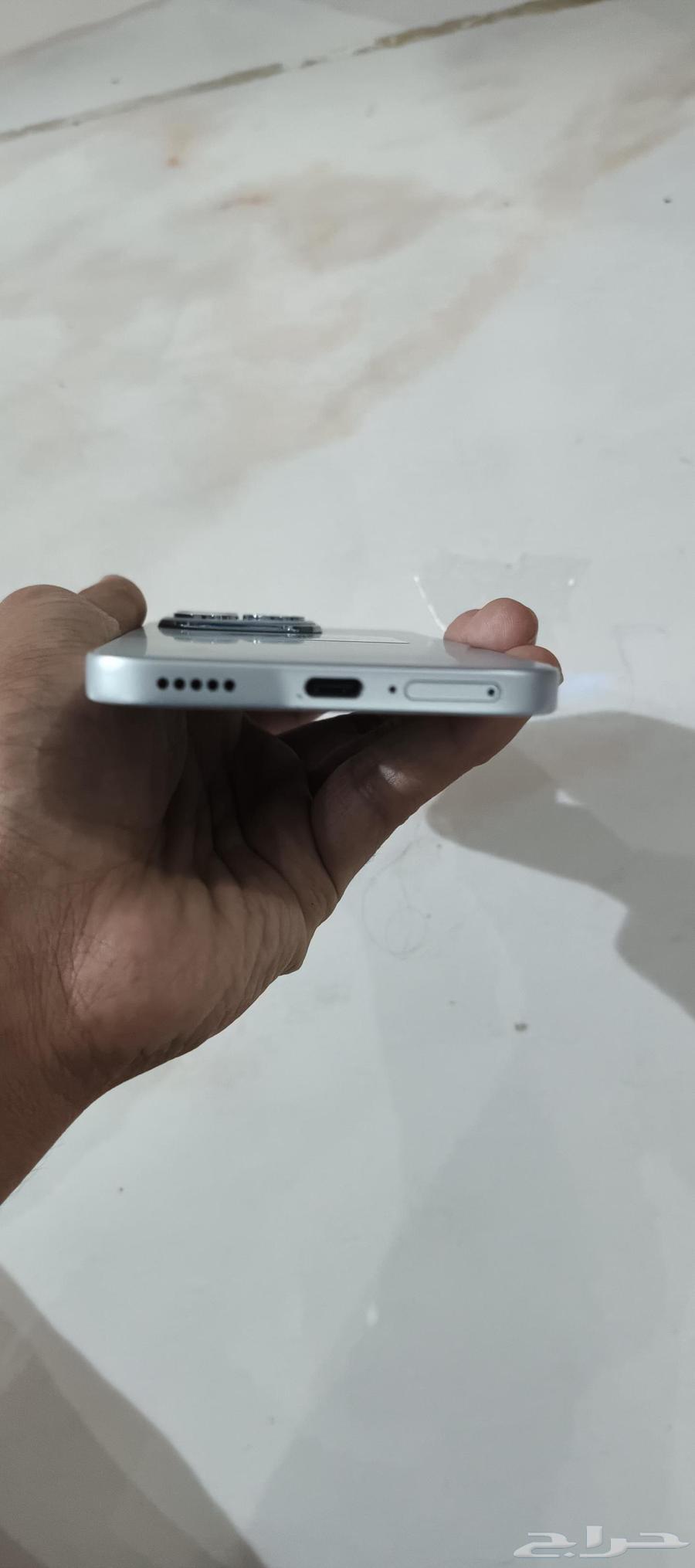 جوال هونر 400لايت64206962201859111