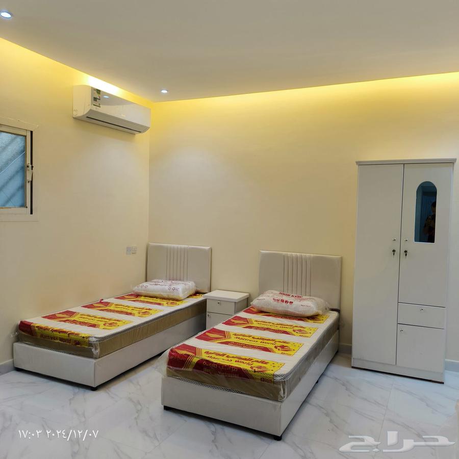غرفه نوم لشخص 5قطع وبسعر 550ريال64216597609089114