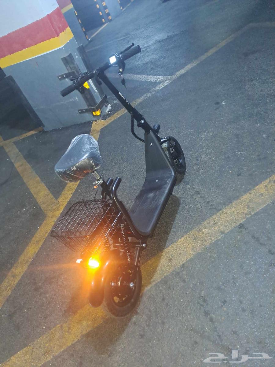 اسكوتر كهربائي البدر السعر 120064230998445057110