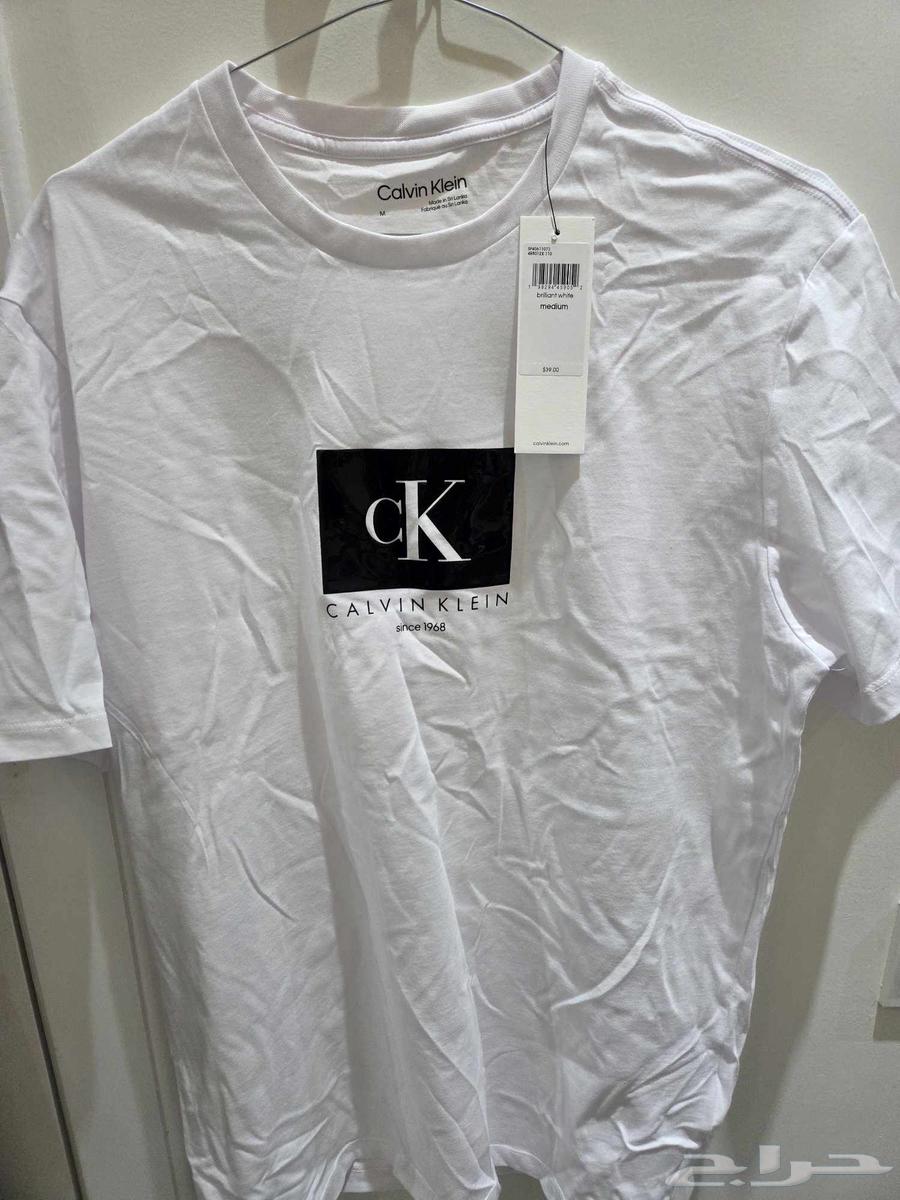 تيشيرت كالفن كلاين Calvin Klein جديد64204942247553113