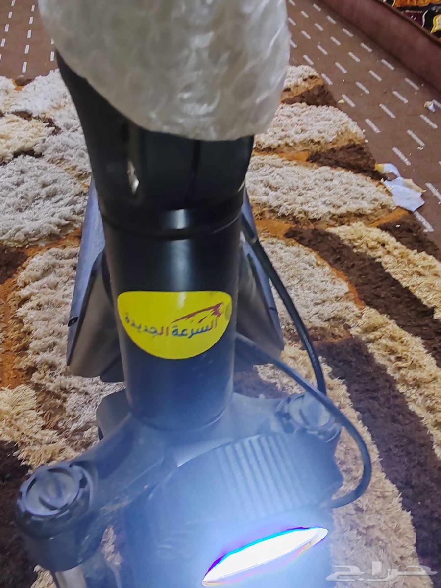 Semi-new scooter used for only 20 days64227178473986113