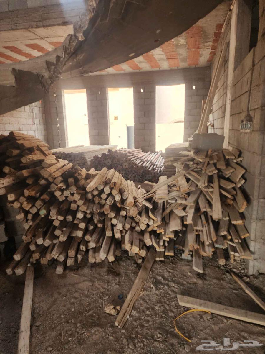 عدة مقاولات للبيع حد1064401299845634113